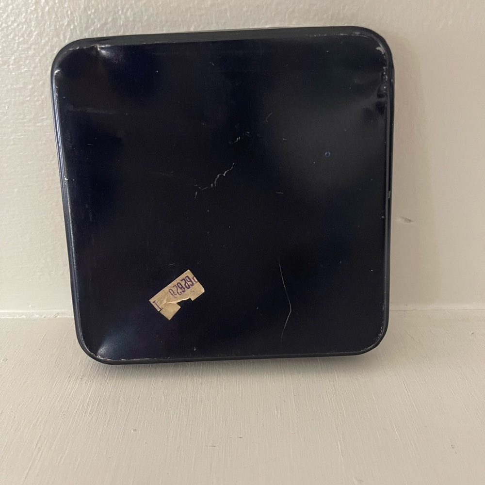 Nabisco Premium Saltine Cracker Tin - Picture 6 of 16